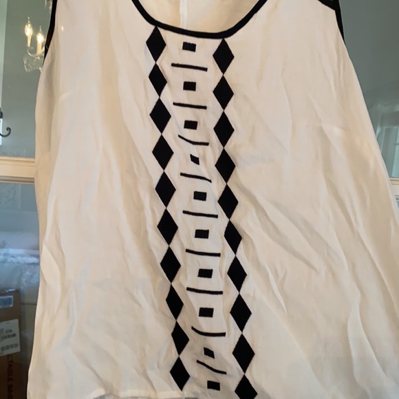 Love Stitch Aztec Blouse - Picture 14 of 16